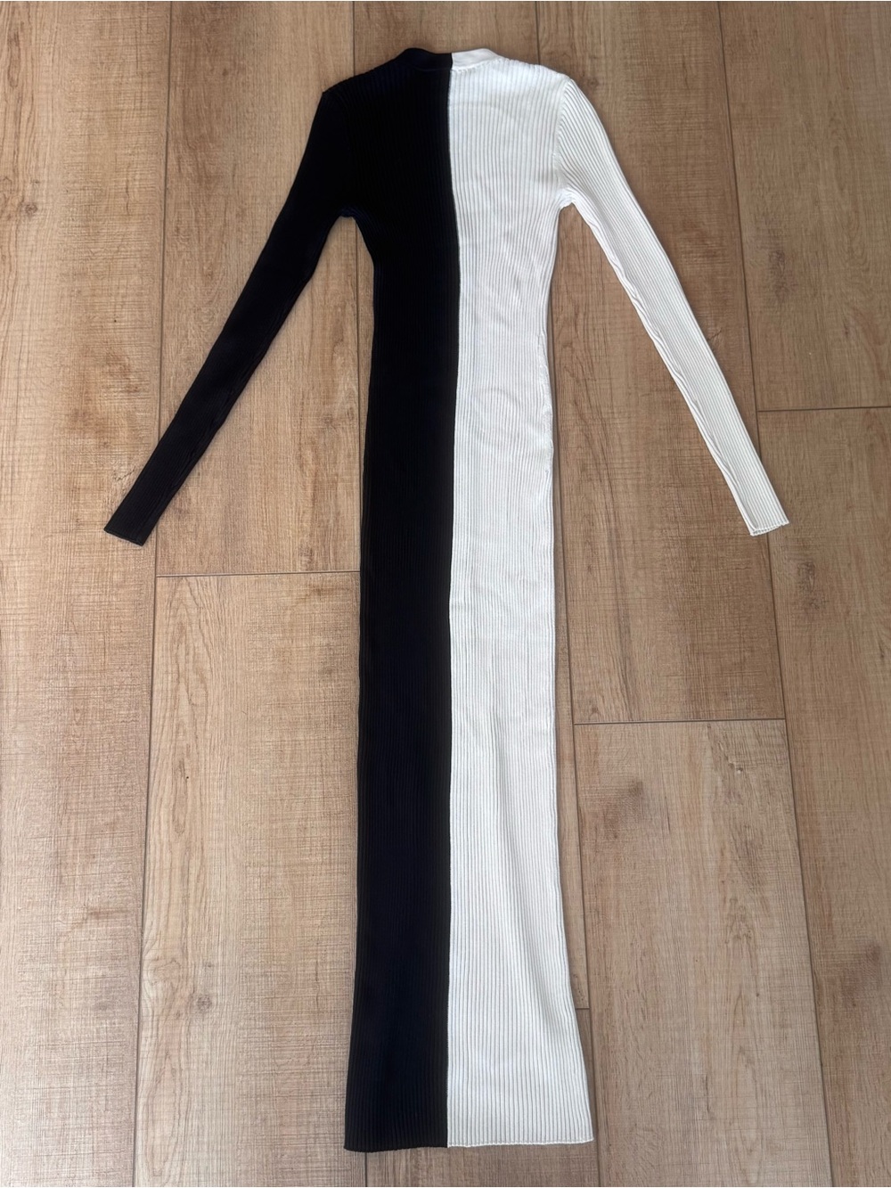 STAUD Shoko Colorblock Ribbed Midi Sweater Dress Black Cream XS - Picture 3 of 9